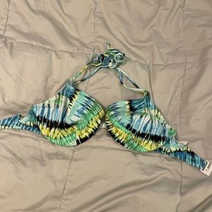 Underwire bikini top size L